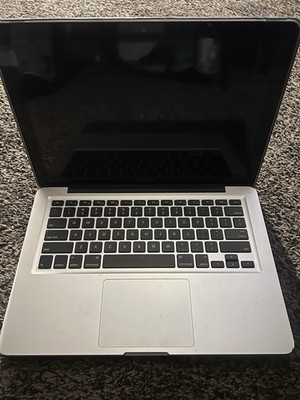 Apple MacBook Pro Silver Laptop 2.5 Gigahertz Duel Core Intel Core I5 8GB RAM