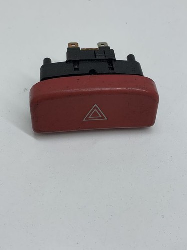 Alfa Romeo 156 2003 Schalter Warnblinkanlage A223 DRA8652