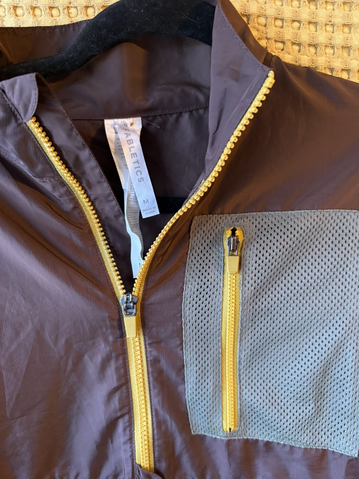 Fabletics  M Shawn Cropped Half-Zip Windbreaker J… - image 5