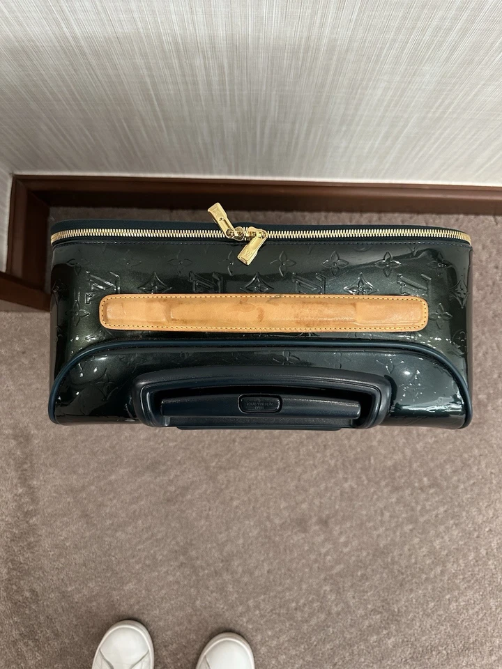 Louis Vuitton Pegase 45 Rolling Luggage in Green Monogram Vernis Leather Auth - Image 4 of 4