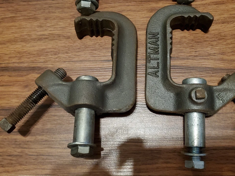 Lot of 4 Altman Stage Heavy Duty Pipe C Clamp Cast Iron - Image 3 of 3