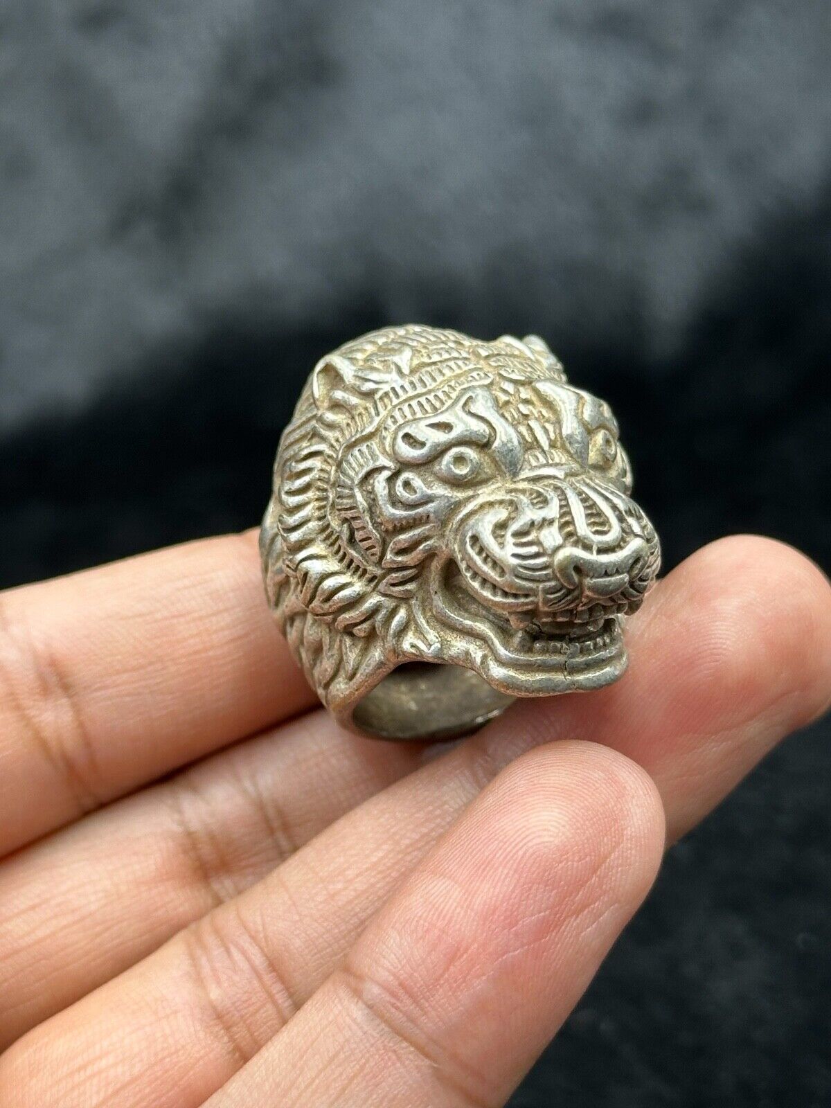 Beautiful Vintage Tibetan Silver Unique Handmade … - image 4