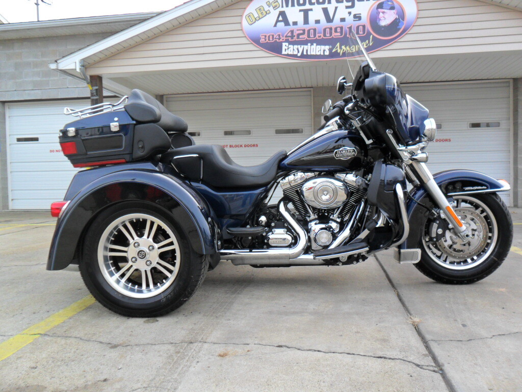 2012 Harley-Davidson Touring 2012 FLHTCUTG TRIGLIDE ULTRA TRIKE HARLEY DAVIDSON TOURING JUST 604 MILES