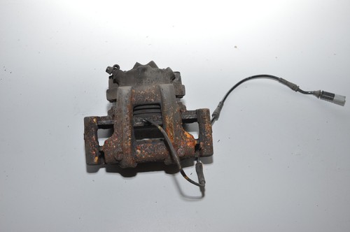 BMW F30 F31 3er Bremssattelgehäuse hinten rechts