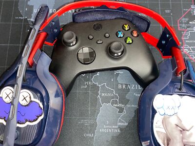ASTRO/NEW XBOX CONTROLLER BUNDLE