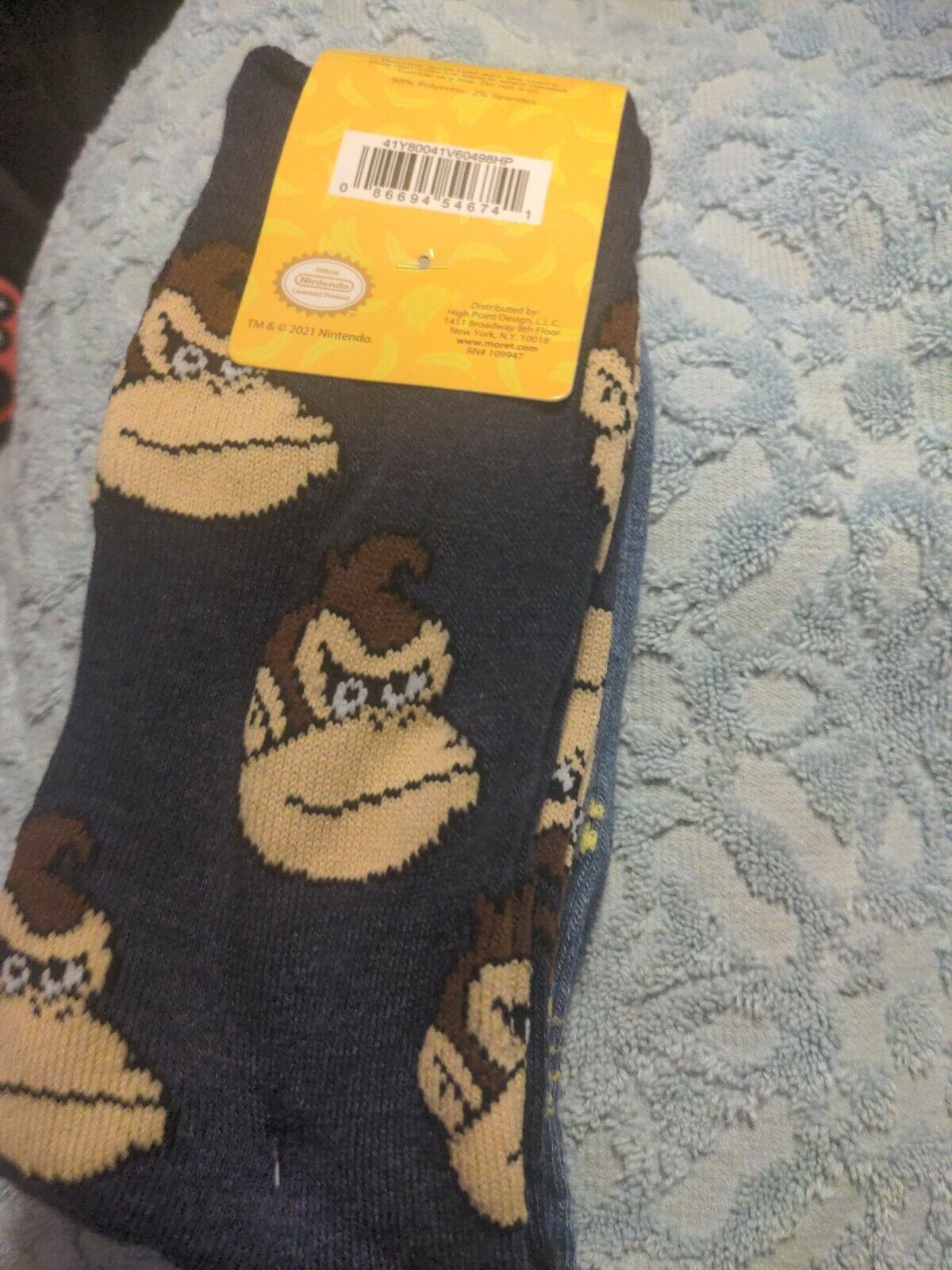Nintendo Donkey Kong Novelty Crew Socks 2 pair ( Size 10-13 ) New 2020 ...