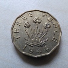 George VI Threepence 1944 Better Nice Grade Brass (myrefn694)