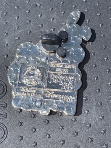 Disney Paris DLP Winnie Pooh Piglet Happy Easter 2019 Joyeuse Paques Pin LE 700 - Picture 2 of 2