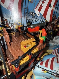 LEGO Pirates: Brickbeard's Bounty (6243) 100%complete!