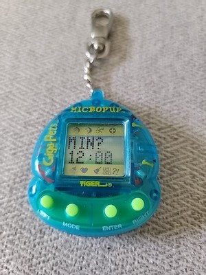 Vintage KFC 1997 Tiger Giga Pets Virtual Pet Toy Game Keychain