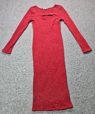charlotte russe burgundy dress Charlotte Russe Lace Burgundy Color Body-con Dress Size Small