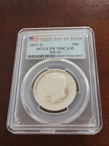 2017 S PROOF SILVER KENNEDY HALF DOLLAR PCGS PR70 DCAM FIRST DAY OF ISSUE LABEL