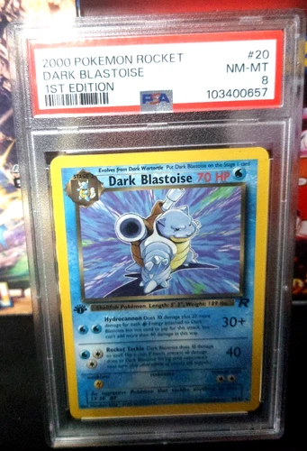 2000 Pokemon Team Rocket Dark Blastoise 1st Edition #20 NM_MT PSA 8