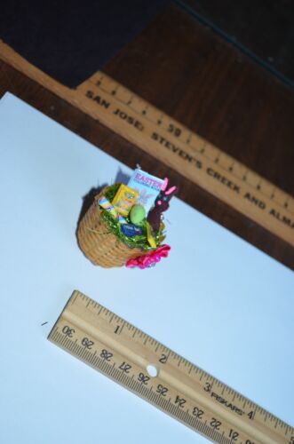 Ręcznie robiony rozmiar Barbie Wielkanocny kosz Jaja Czekolada Królik cukierki brokat trawa - Zdjęcie 1 z 5