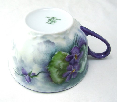 Mismatch GDA Limoges France/Hutschnenreuther VIOLETS Cup & Saucer Set(s) EXC - Picture 7 of 13
