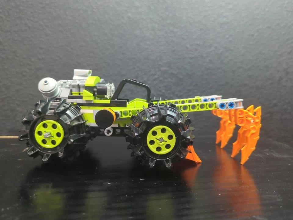 LEGO Power Miners: Claw Digger (8959) 100% COMPLETE - no minifigures - Image 4 of 4