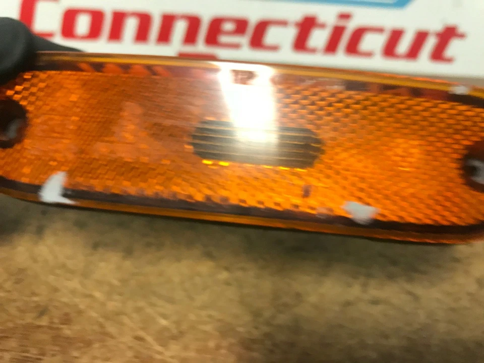 1991 Mazda Miata Marker Light #74 - Imagem 2 de 4
