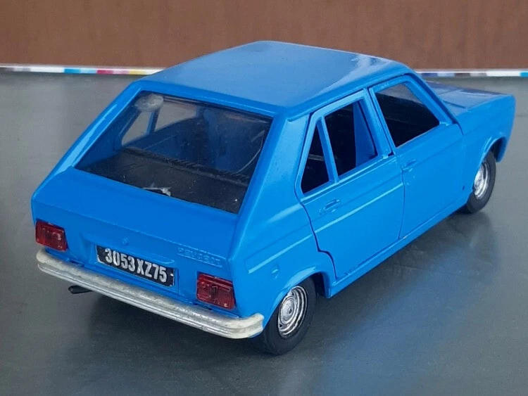 Burago BBurago Polistil Peugeot 104 1/24 - Immagine 2 di 4