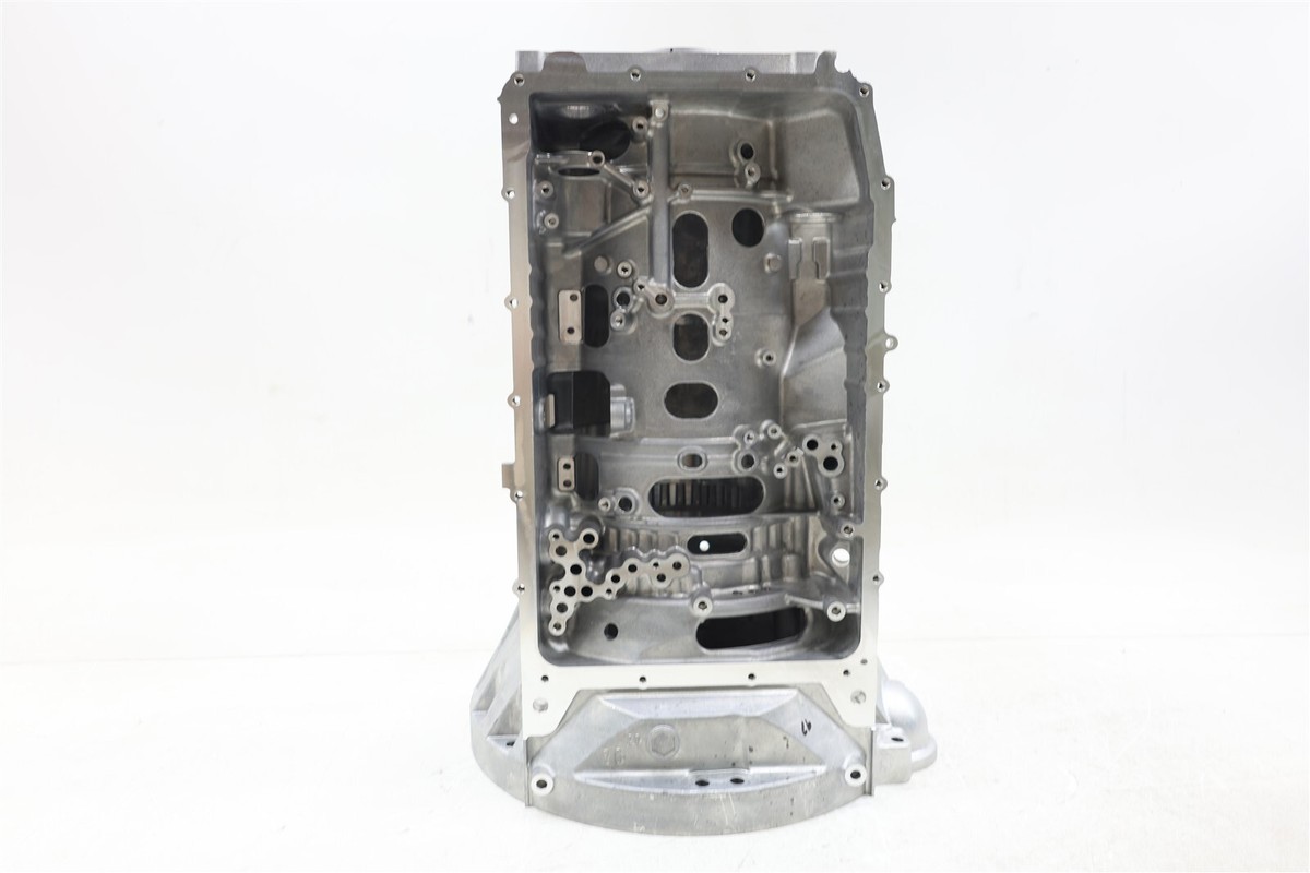 NEW OEM Ford Transmission Case Assembly ML3Z-7006-N Expedition F