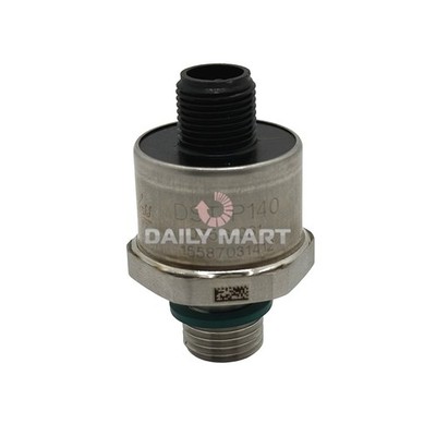 New In Box DANFOSS DST P140 075G1061 Pressure Sensor