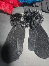 Vintage 2007 Black Merona Winter Mittens