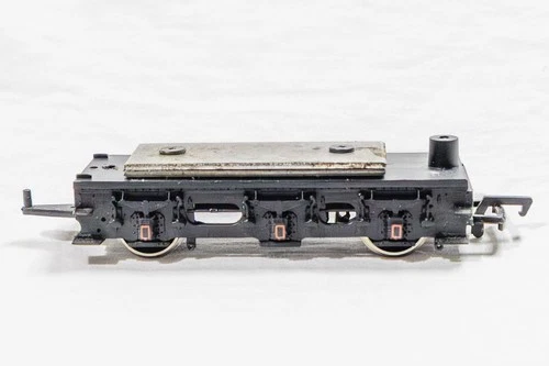 Bachmann OO gauge LNER J39 loco tender chassis