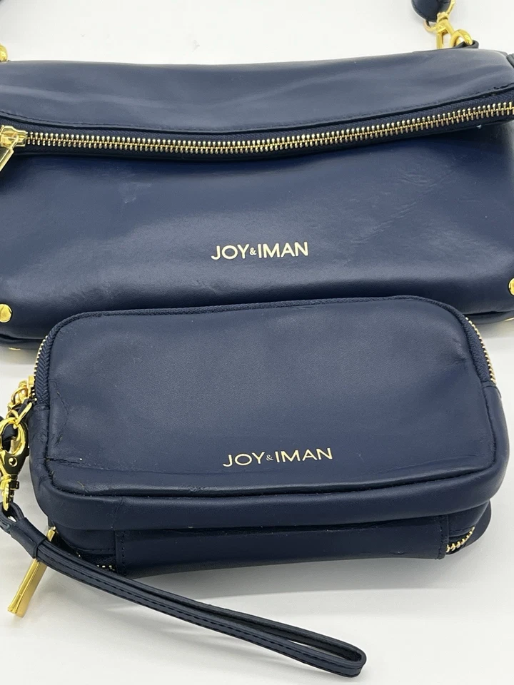 Joy-&-Iman-Azul Marino-Cuero-Pliegue-Crossbody-con-Muñequera-Juego-Dorado-Hardware Foto 3 de 4