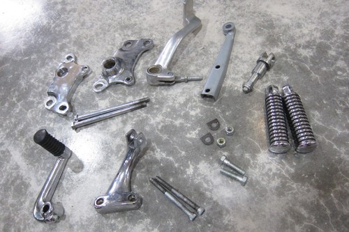 91-03 OEM Harley Davidson 1991-2003 Sportster 1200 883 Mid Controls w/ Foot Pegs - Foto 11 di 12