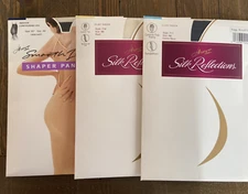 Vintage Hanes Pantyhose Size AB Navy & Pearl Lot of 3