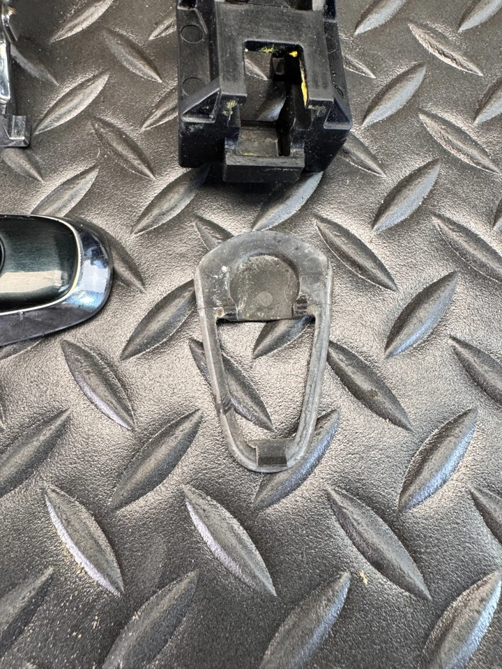 2001 - 2003 雷克萨斯 LS430 原始设备制造商前驱动门外把手颜色 6S6 — 第 4/4 张图片