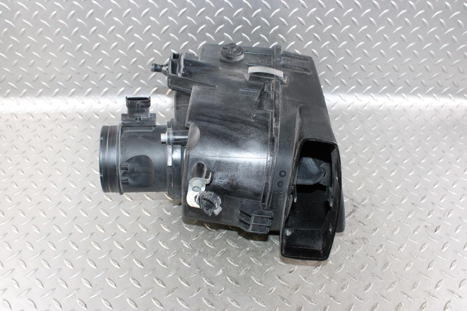 14-19 GHIBLI 3.0L RH Engine Air Intake Filter Housing Cleaner Box Factory OEM OE