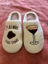 Slippers Women - Soft / Comfy / Fuzzy Non Slip Indoor - New with Tag