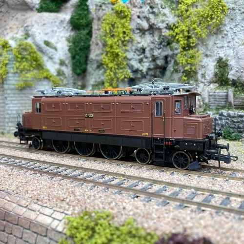 Locomotive  Ae 3/6 I 10700, CFF SBB, Ep III à VI digital son 3R AC - ROCO 78090 | Condition: Neuf