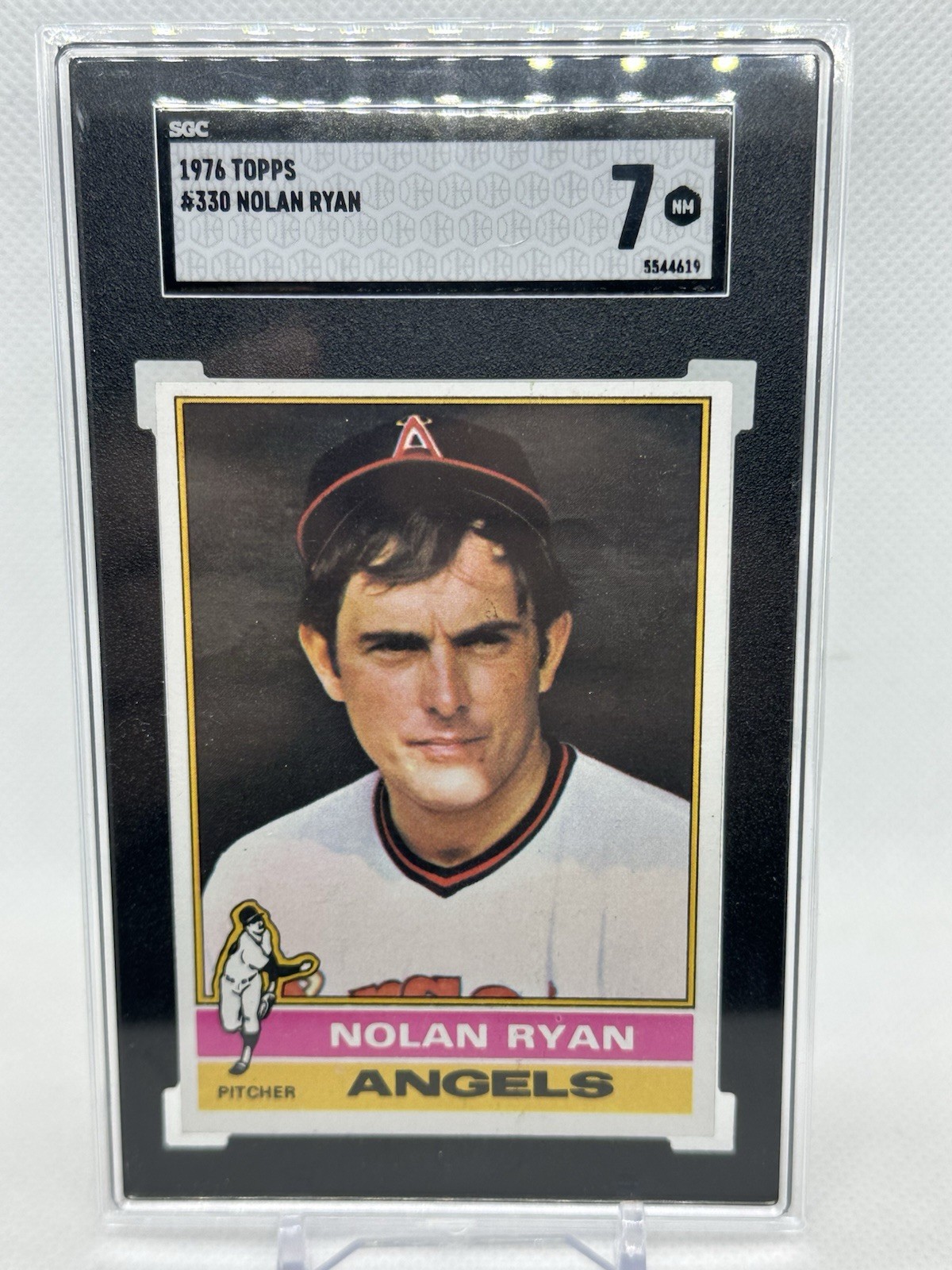 1976 Topps NOLAN RYAN #330 ANGELS HOF SGC 7 NM FAST SHIP D851