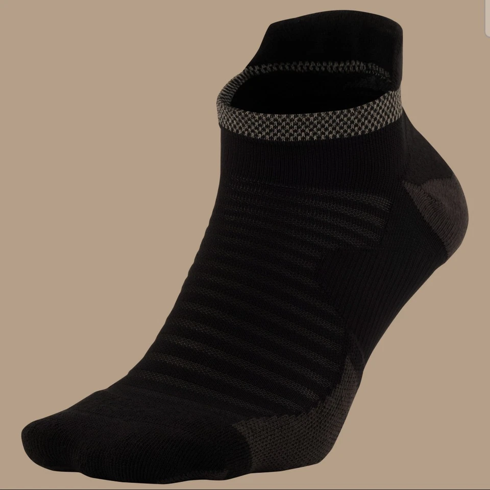 Calcetines para correr Nike Spark acolchados sin presentación (2 pares) ~ negros | para hombre: 8-9,5 ☆NUEVOS CON ETIQUETAS Foto 3 de 4