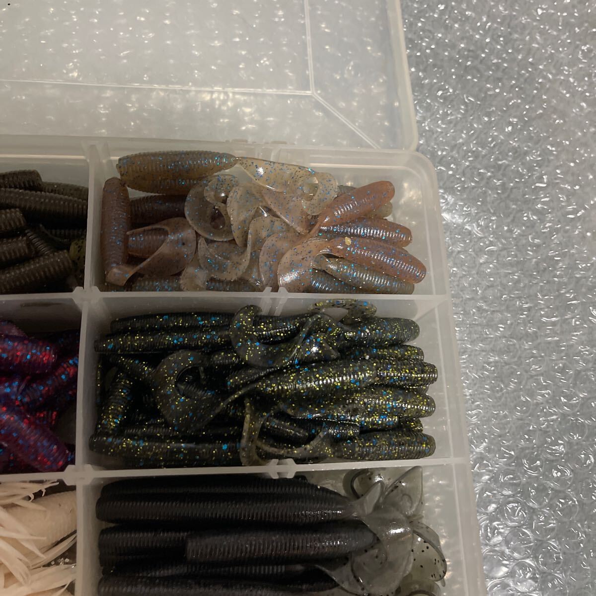 Gary Yamamoto Worms Lot of 300+ Pieces, Including Grubs, Senkos, Cut Tails, - Image 7