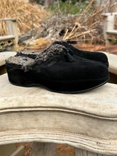 Stuart Weitzman black suede shearling lined clogs size 9.5 M