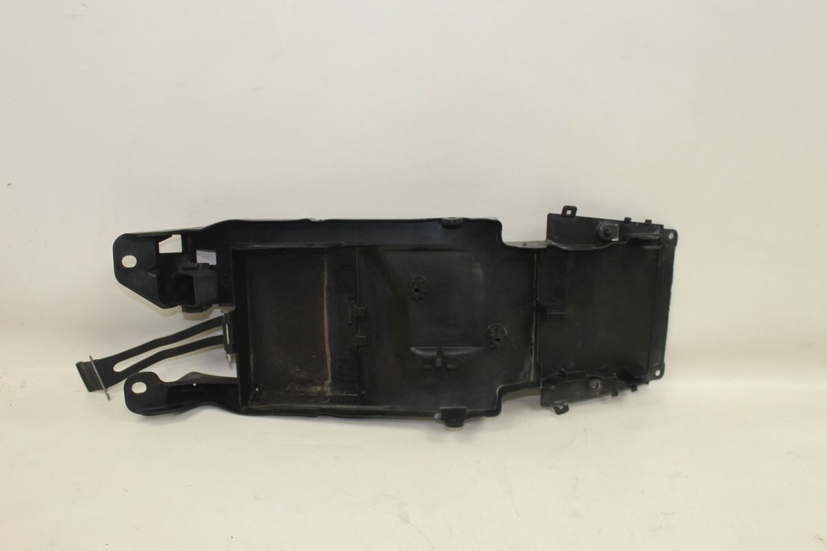 Kawasaki ZX6R ZX 6R Ninja 09-12 OEM Rear Undertray Fender Mudguard