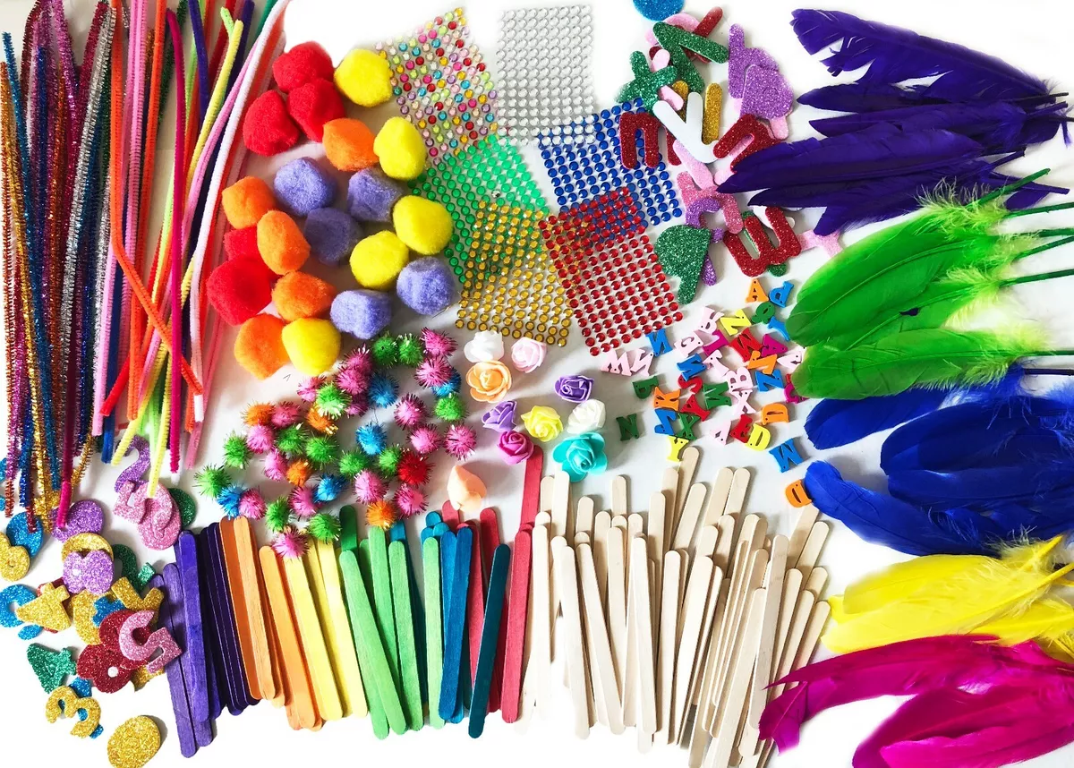 Art & Craft Kit Bundle Kids Activities Supplies Assorted Pack over 500pcs  Child