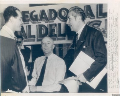 1946 Havana Cuba William Z Foster Blas Roca Juan Marinello Meet Photo 8x10