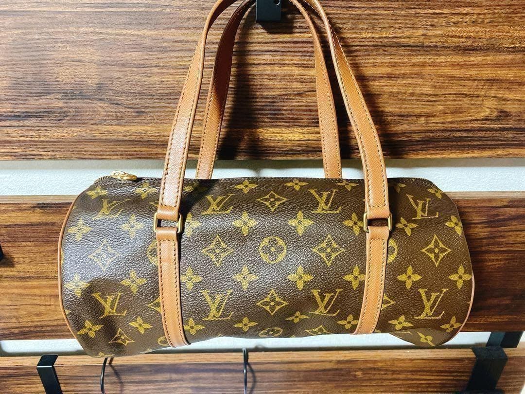 Louis Vuitton Papillon 30 Monogram Canvas Classic Bag Used