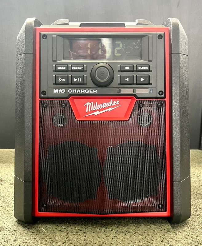 Milwaukee 2792-20 M18 18V Bluetooth Jobsite Radio Battery Charger