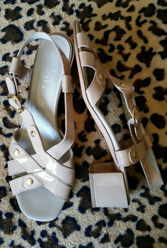 NEW AGL ATTILIO GIUSTI LEOMBRUNI $335 NUDE BEIGE STRAPPY SANDALS 40.5 9.5 10 - Picture 8 of 12