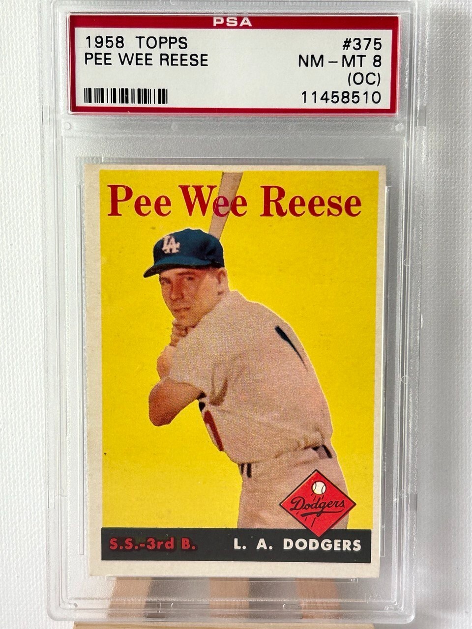 1958 Topps PEE WEE REESE #375 Los Angeles Dodgers PSA 8 NM-MT