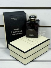 Hinoki & Cedarwood Jo Malone London 香水- 一款2024年新的中性香水