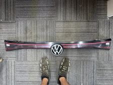 OEM | 2021 - 2023 Volkswagen ID.4 LED Center Tail Light