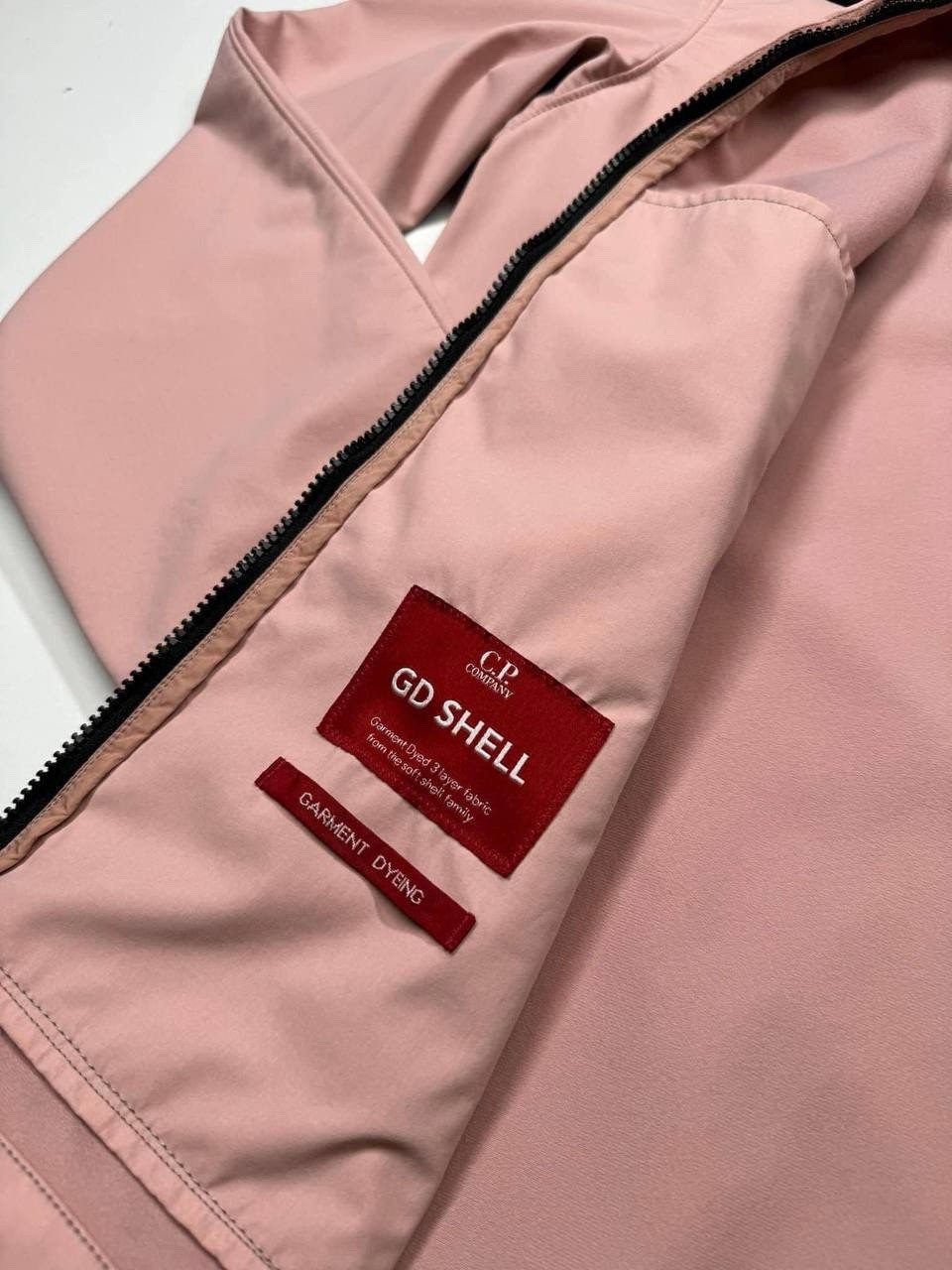 CP COMPANY GD Shell Goggle Jacket in Rose - Size 48 / Medium  / 21”.  P2P thumbnail 4