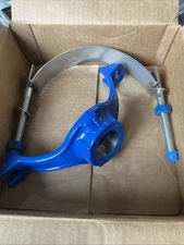 Saddle CLAMP 5LGR9 Brand New 12017
