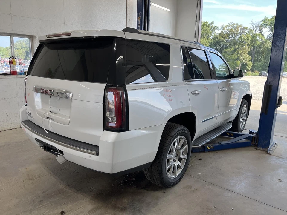 Used Front Left Seat Belt Front fits: 2016 Gmc Yukon bucket and bench driver ret Foto 3 de 4