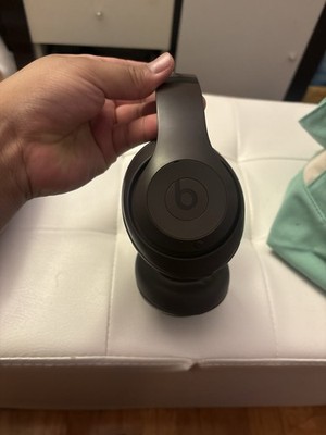 Beats by Dr. Dre Studio Pro Wireless Bluetooth Headphones - Black MQTP3LL/A